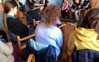 Diskussionsrunde mit Jugendlichen