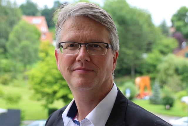 2020-05-16Dammann,Dr Dirk1 Klinikleiter Dr. Dirk Dammann